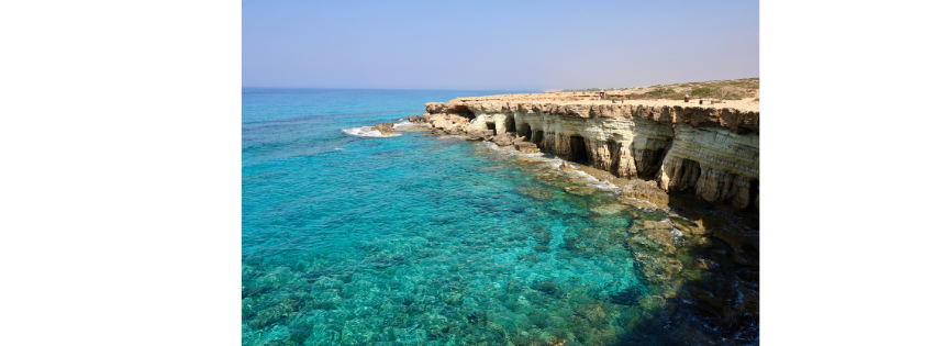 Blick auf die Küste des Cap Greco auf Zypern
